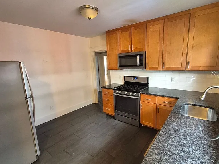 17 Pequossette St — Photo 15
