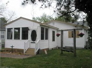 527 Slater Ave, Hampton, VA 23664