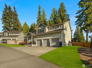 18629 44th Ave W, Lynnwood, WA 98037