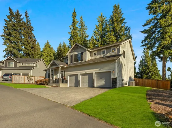 18629 44th Avenue W, Lynnwood, WA 98037