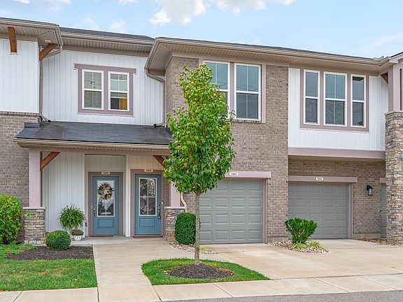 3rd image of 1369 Rubyhill Ln