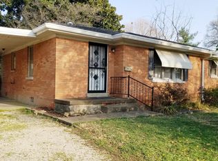 1406 Green Meadow Rd, Evansville, IN 47715