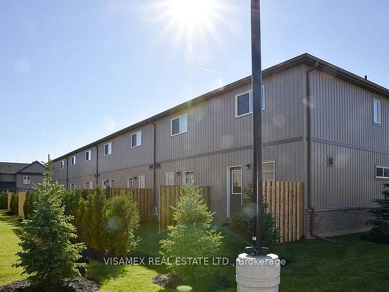 7768 Ascot Cir #11 — Photo 3
