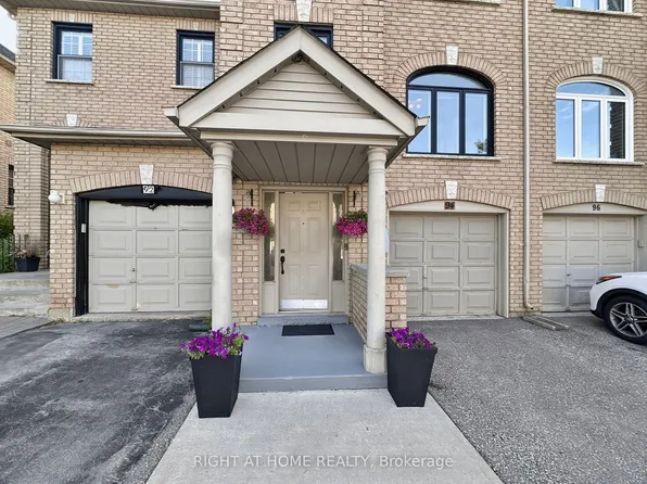 94 Provincial Pl, Brampton, ON L6S 6C4