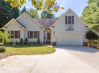 4651 E Shores Dr, Morganton, NC 28655