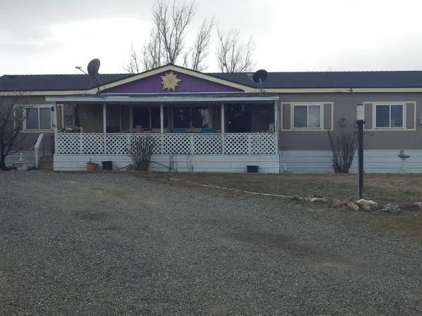 6150 Ardis Dr, Winnemucca, NV 89445