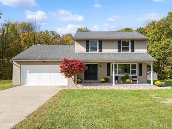 807 Linkhart Rd, Wilmington, OH 45177