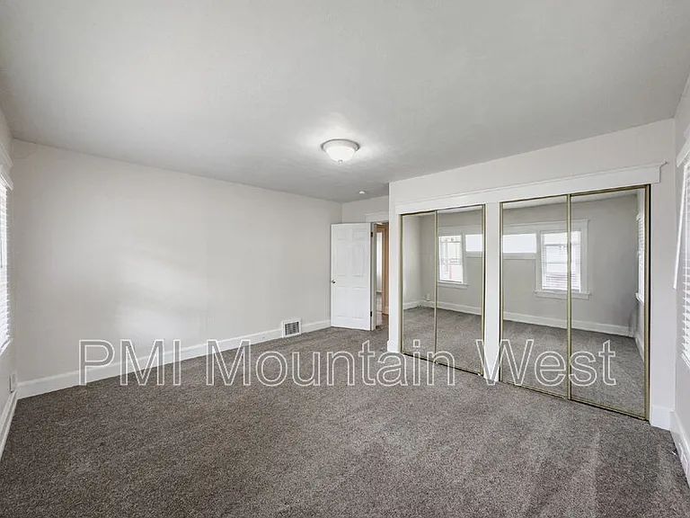 1134 S McClelland St — Photo 12