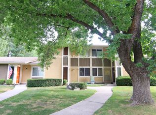 310 Peach Ln, Bountiful, UT 84010