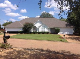 414 Clubhouse Dr, Pearl, MS 39208