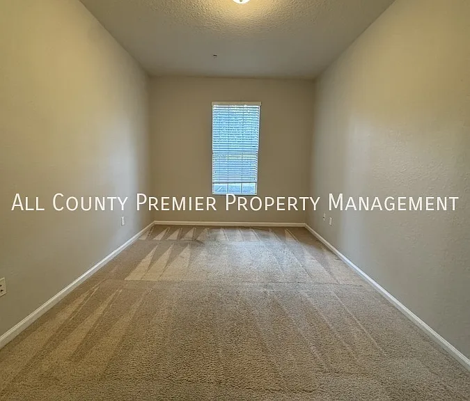 3341 Whitestone Cir #107 — Photo 5