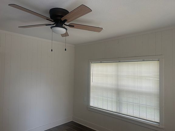 2nd image of 1003 Rondo St