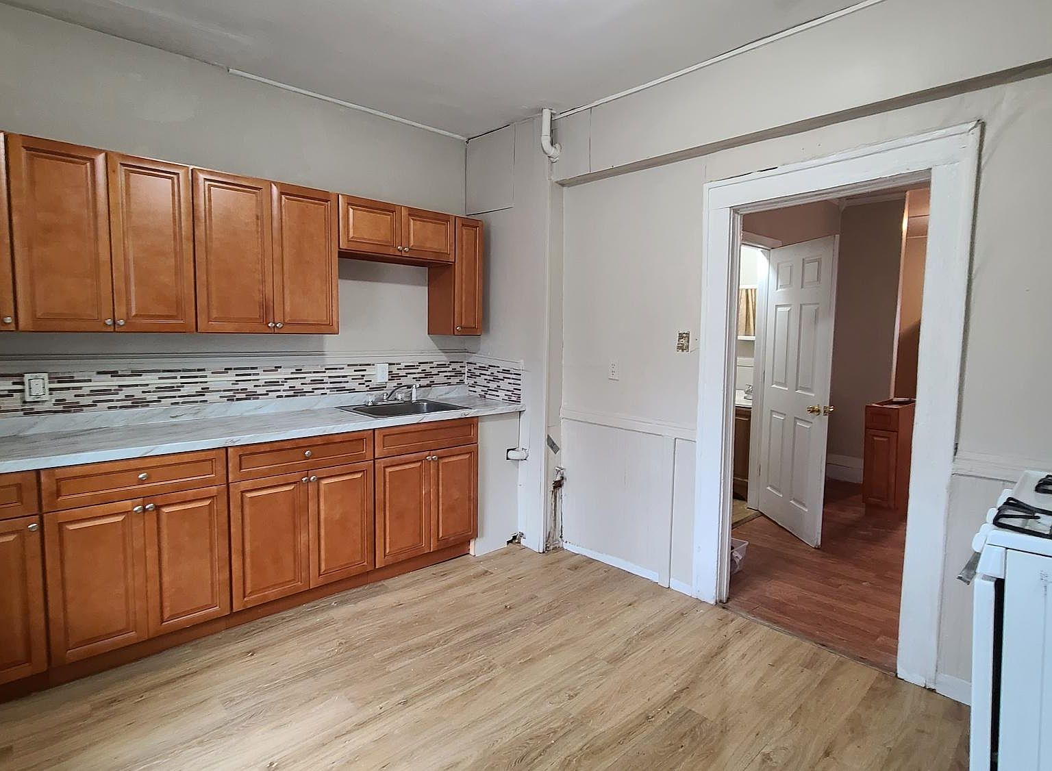 27 Tilley St 1, New London, CT 06320 Zillow