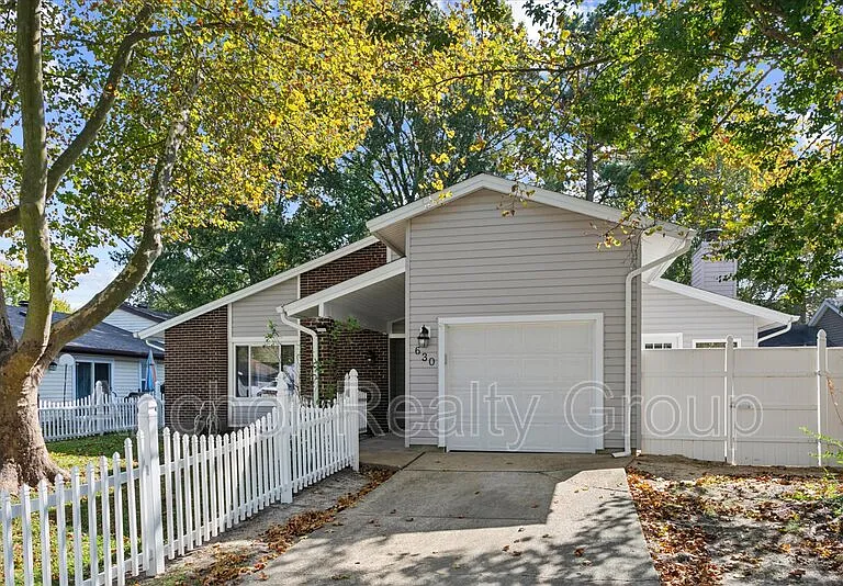 630 Orangewood Dr — Photo 8