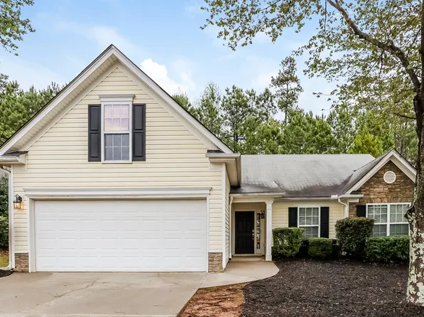 357 Hunterian Pl, Newnan, GA 30265