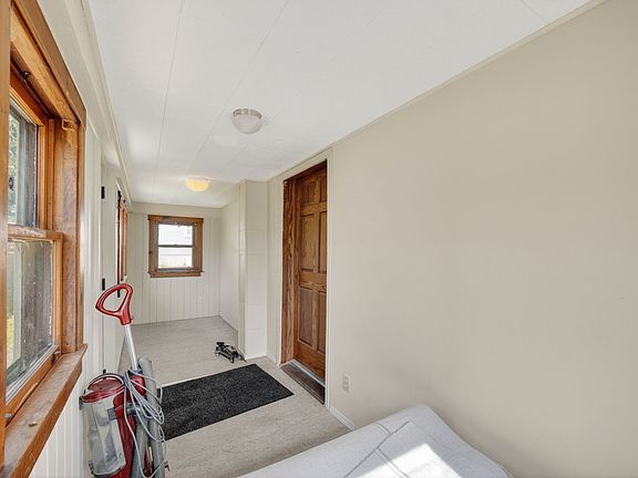 4th image of 505 Payton Ave