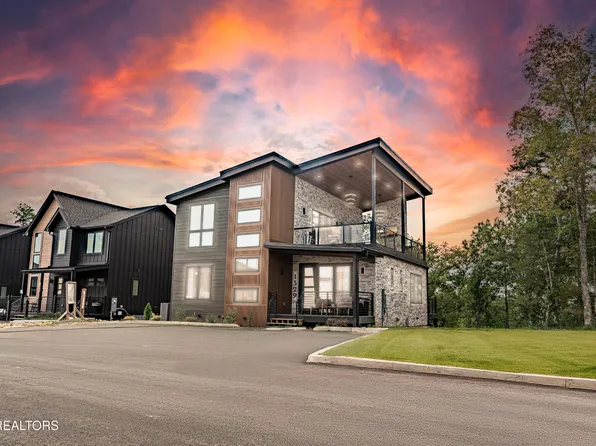 1329 Reedmont Way, Sevierville, TN 37876