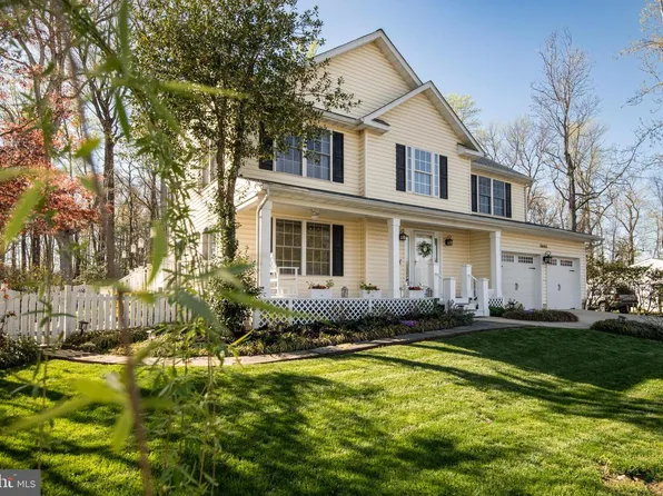 3646 N Carolina Ave, Edgewater, MD 21037