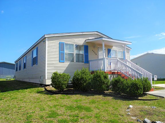5th image of 4906 Woodlake Trl