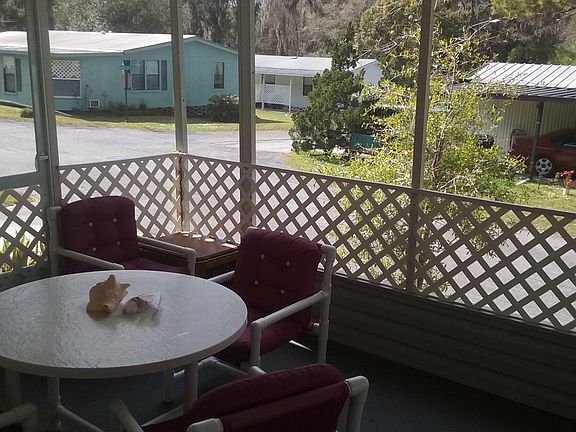 3rd image of 6968 Daffodil Dr