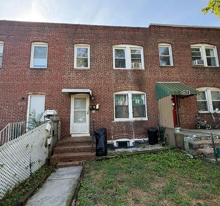 1st image of 3625 Everett St