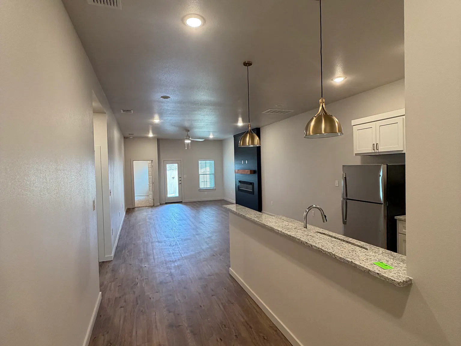3 bed, 1500 sqft, $1,795 — Photo 4
