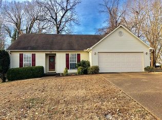 33 Lynwood Dr, Jackson, TN 38301