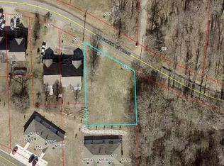 540 Calvert Dr, Paducah, KY 42003