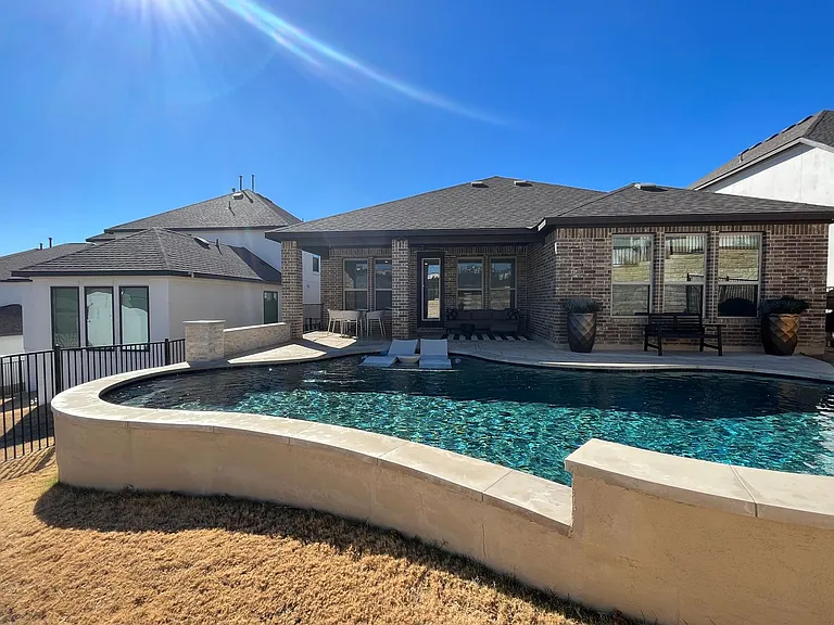 1404 Castalo Ln — Photo 27