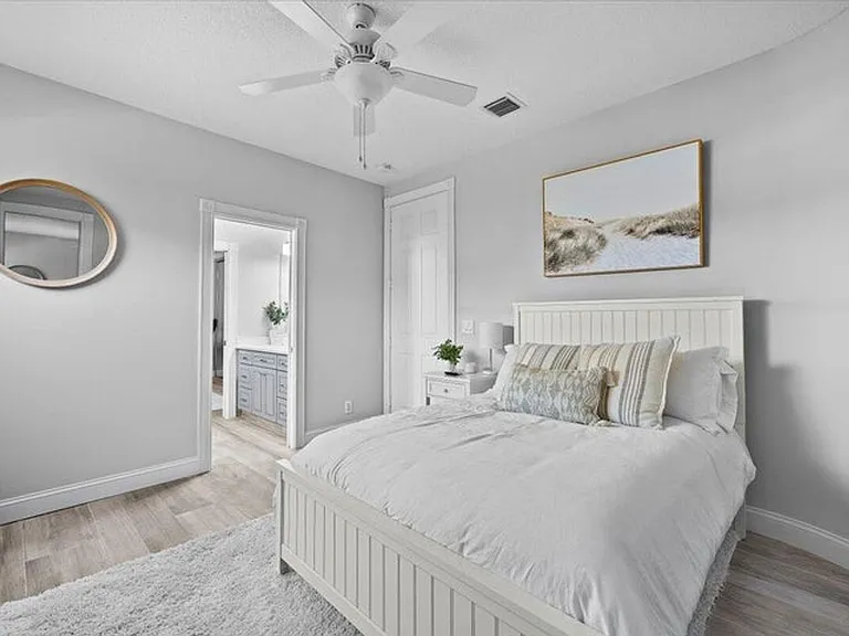 7557 Preserve Dr — Photo 15
