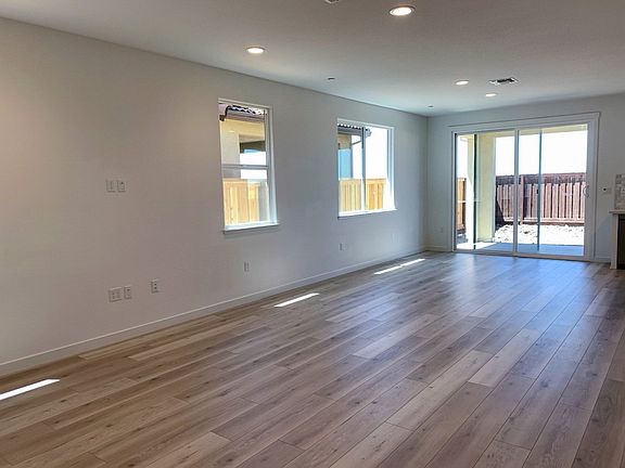 Homesite 449 - Living