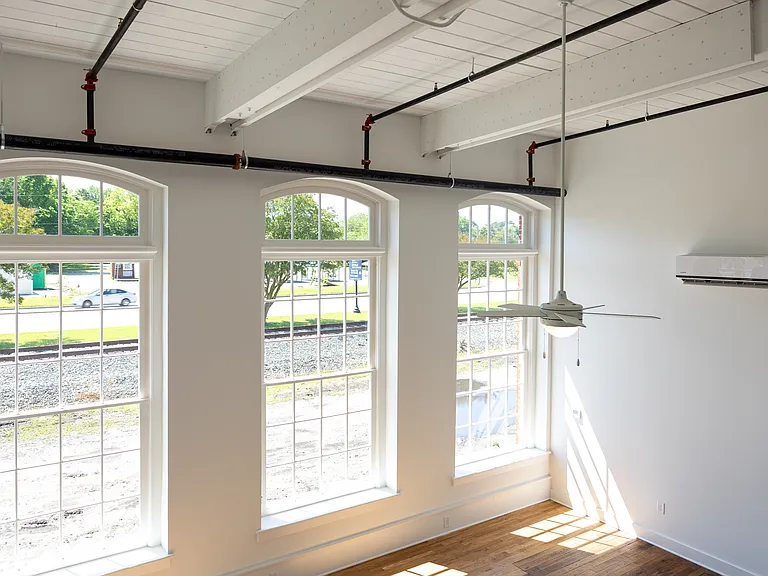 Overton Lofts — Photo 78