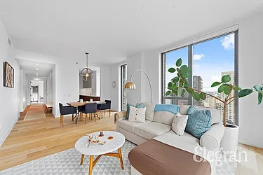 Sold by (Legacy) Elegran