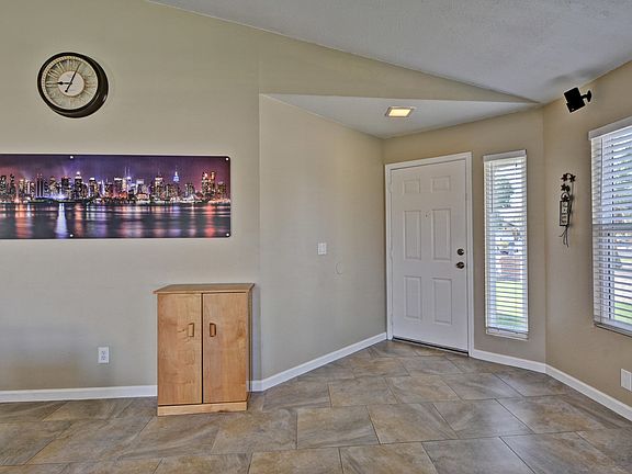 5th image of 5234 W Aster Dr