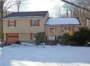 50 James St, Morris Plains, NJ 07950