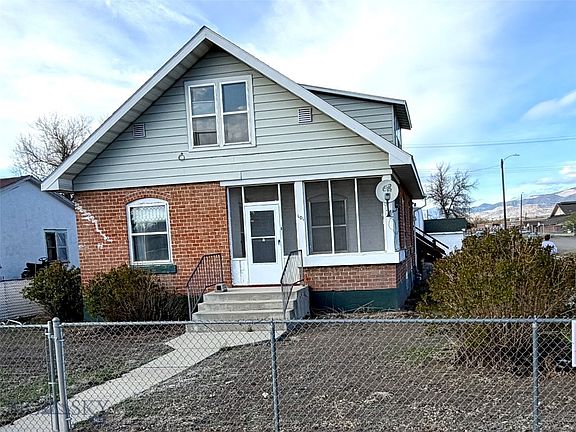 2nd image of 101 2nd St W