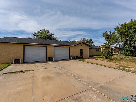 2nd image of 204 Kershner Dr