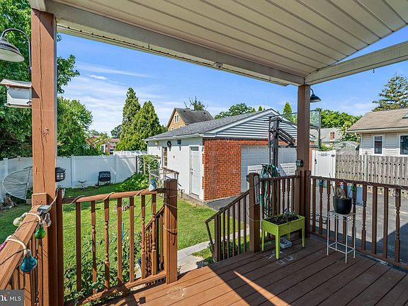 4th image of 311 Swarthmore Ave