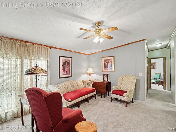4th image of 115 Riverview Dr