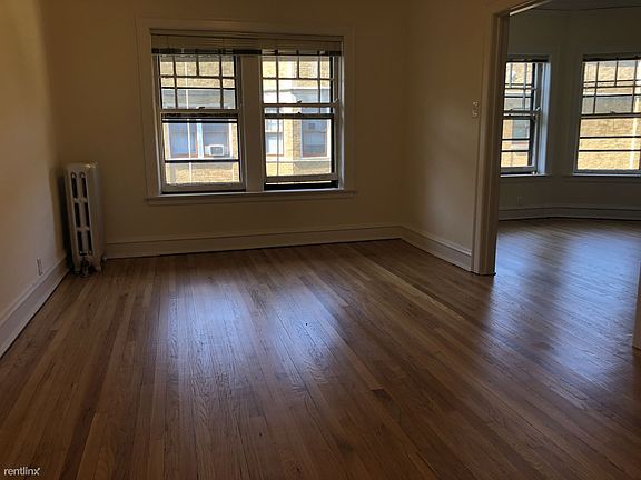 3rd image of 7066 N Ashland Blvd #3W