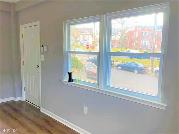 Front Sunroom 2