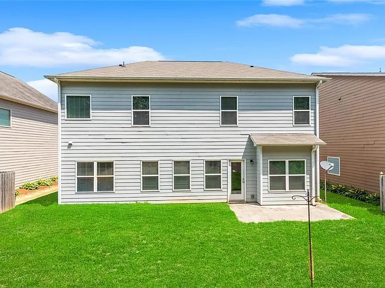 1061 Blind Brook Cir — Photo 31