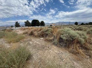 3611 S Tahachapi Ave, Pahrump, NV 89048