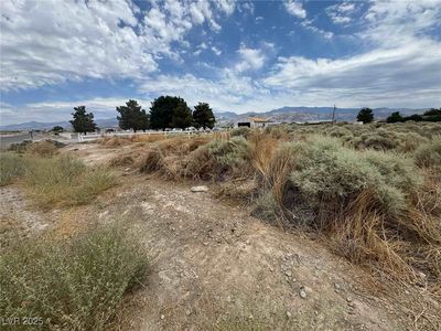 3611 S Tahachapi Ave, Pahrump, NV, 89048