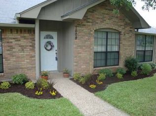 1008 Dendron Dr, Hewitt, TX 76643