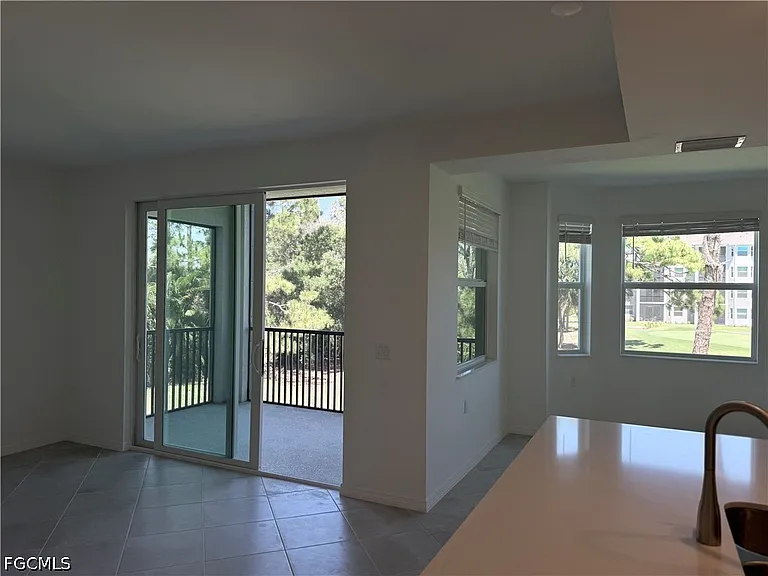18421 Copperhead Ct N #222 — Photo 25