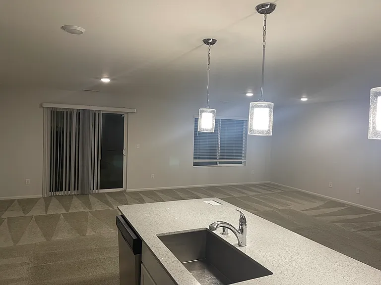 9241 Verbena St SE — Photo 8
