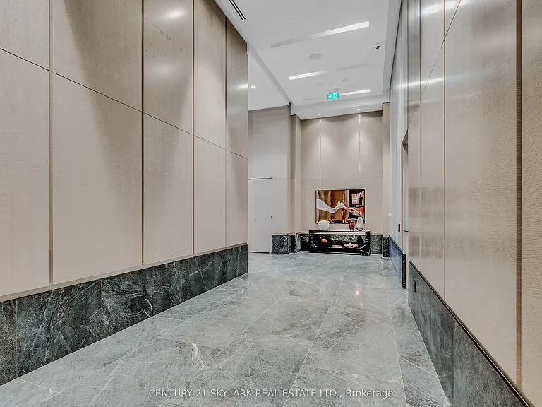 858 Dupont St #713 — Photo 34