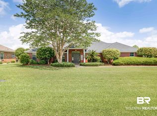 9530 Fairway Dr, Foley, AL 36535