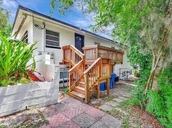 311 N Blue Lake Ter, Deland, FL 32724